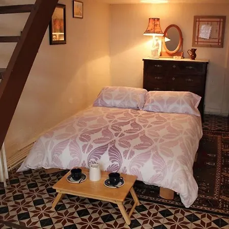 Petit Loft Cosy - Gare Centre - 4 Personnes Apartment *
